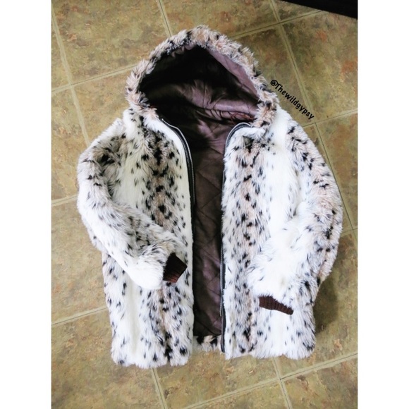 Faux fur jacket - Picture 1 of 3